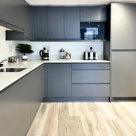Redland - Two Bedroom With Private Patio ブリストル