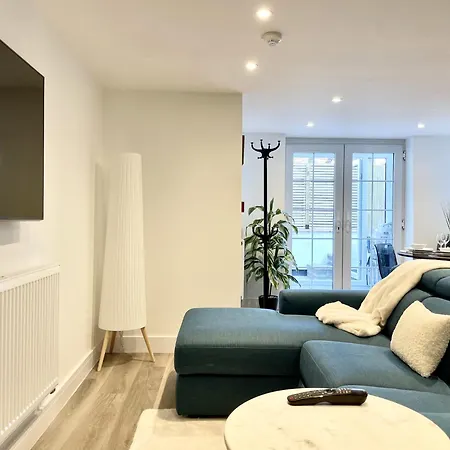 아파트 Redland - Two Bedroom With Private Patio