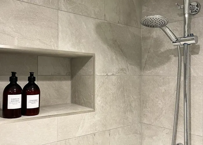 Redland - Two Bedroom With Private Patio Apartamento