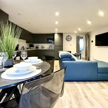 Redland - Two Bedroom With Private Patio Apartament Bristol