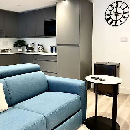 Redland - Two Bedroom With Private Patio Bristol