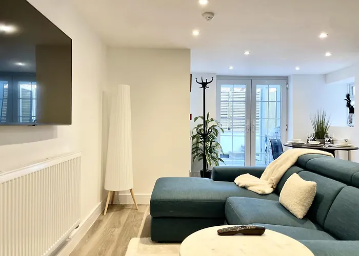 Apartament Redland - Two Bedroom With Private Patio